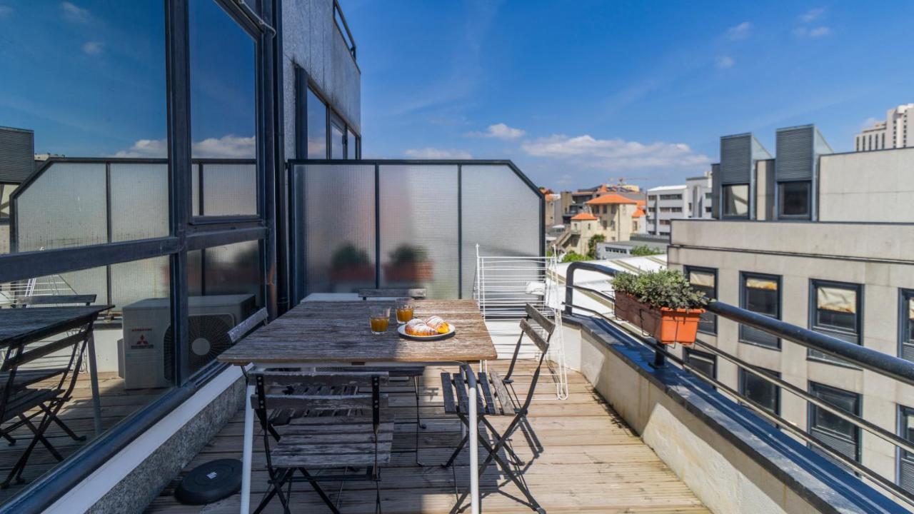 Fernandes Tomas 424 By Lovelystay Porto Exterior photo
