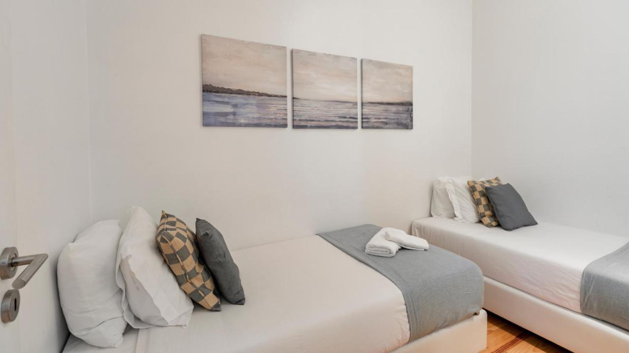 Fernandes Tomas 424 By Lovelystay Porto Exterior photo