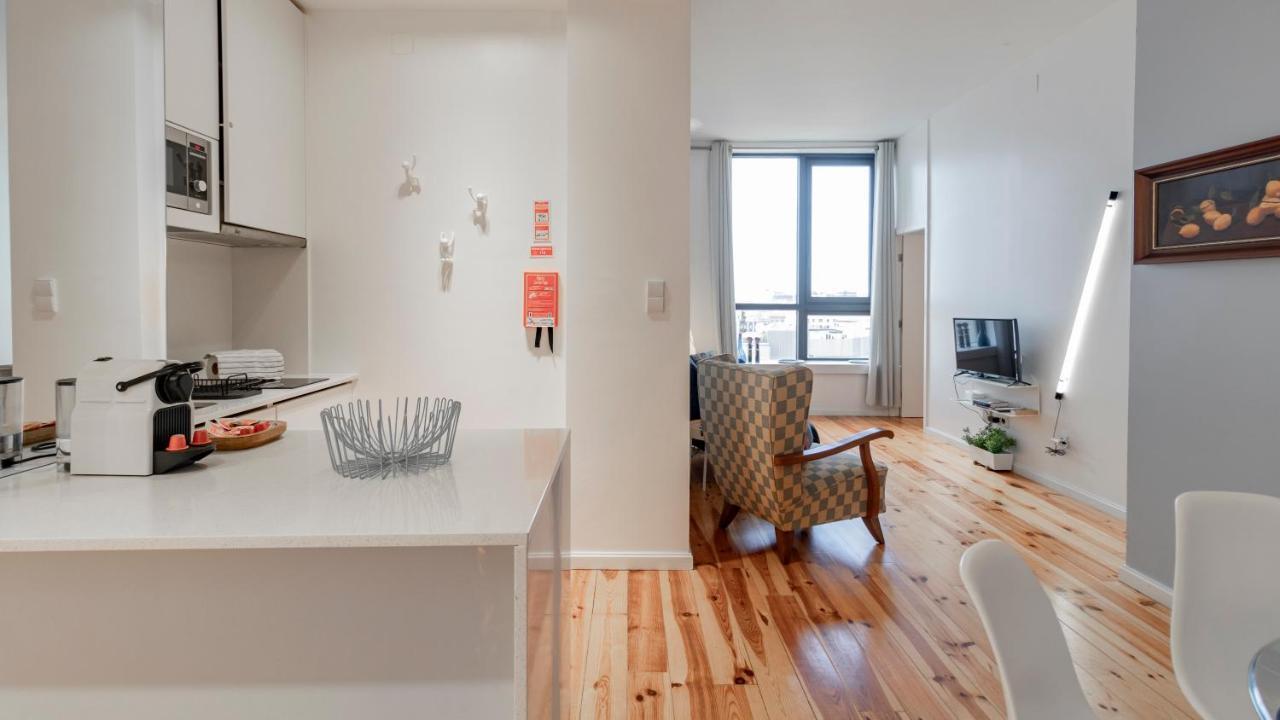 Fernandes Tomas 424 By Lovelystay Porto Exterior photo