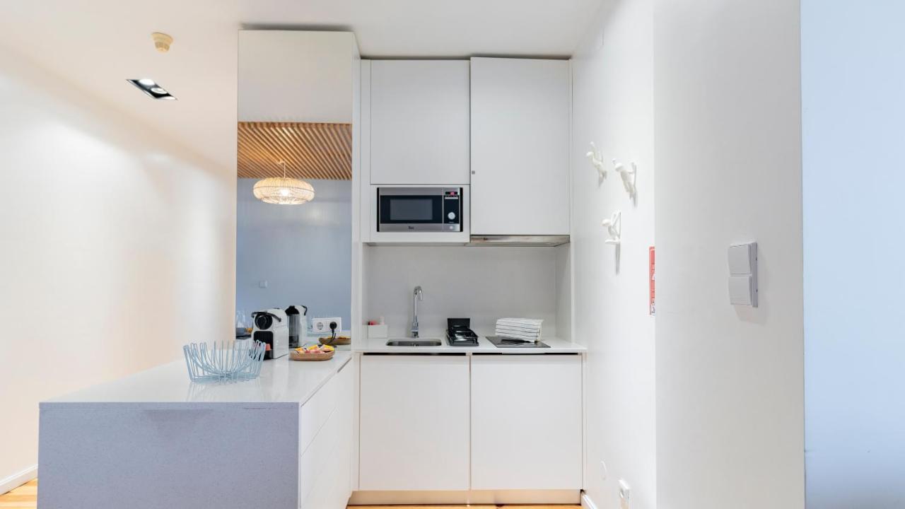 Fernandes Tomas 424 By Lovelystay Porto Exterior photo