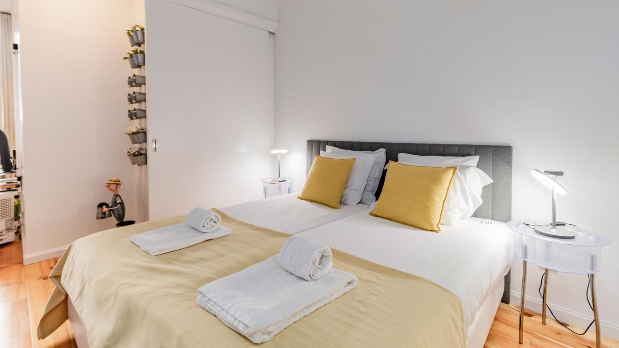 Fernandes Tomas 424 By Lovelystay Porto Exterior photo